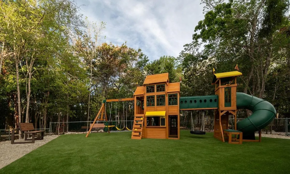 2 Bed 2 Bath At Selva Escondida In 푸에르토 모렐로스 0*,